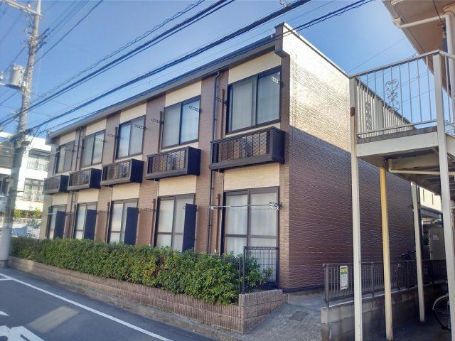 レオパレスプリマヴェーラの外観画像