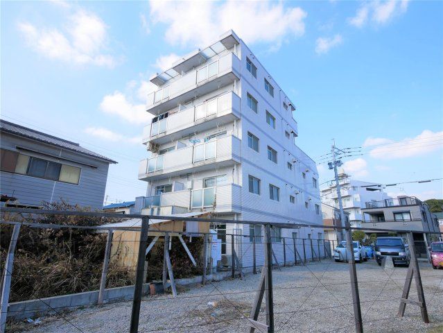 シャトレ折尾の外観画像