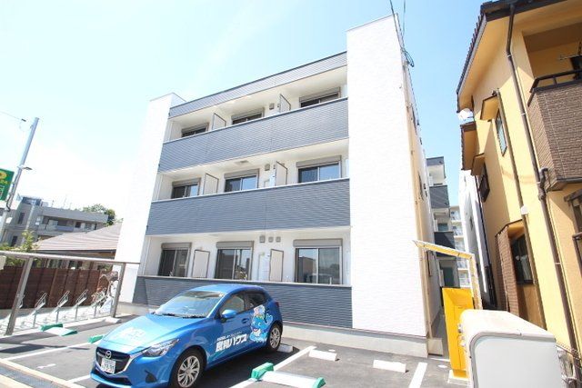 セブンプロート向洋駅前の外観画像