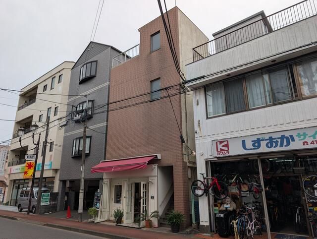 吹よせビルの外観画像