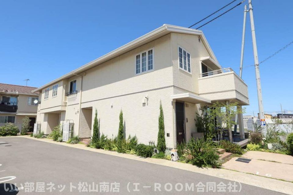 トスカーナガーデン B棟の外観画像