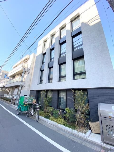 アリュイッテ椎名町の外観画像