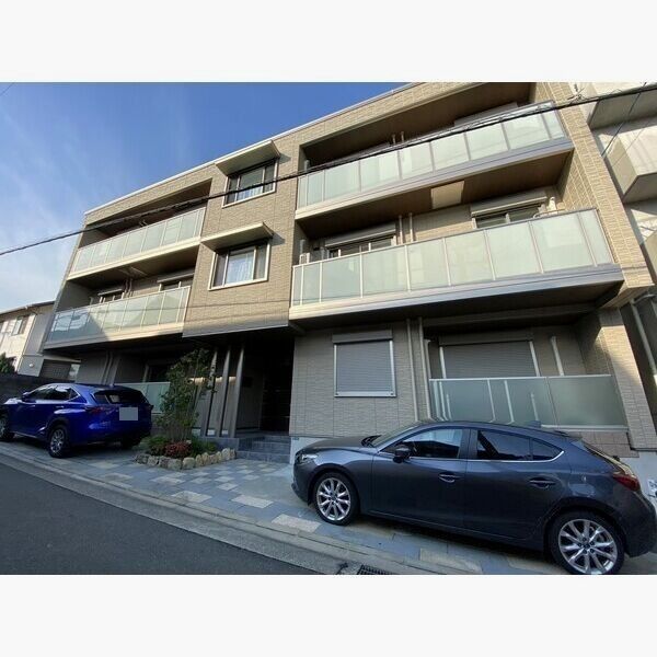 Alpha Stage千里山西の外観画像