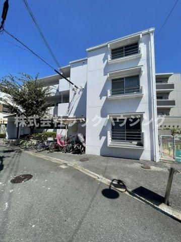 ハイツ三和の外観画像