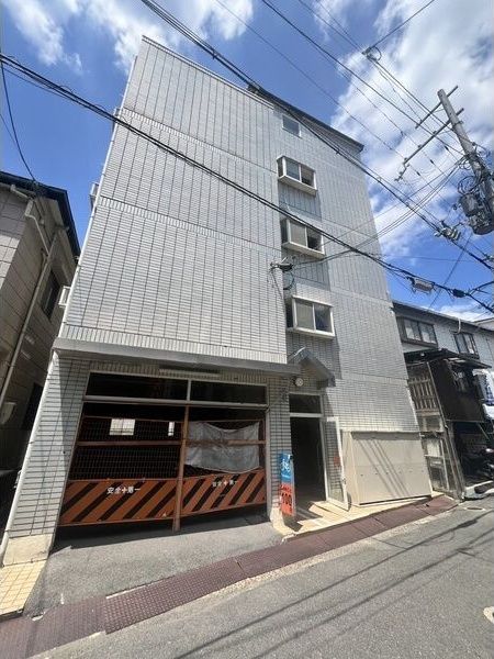 リーフジャルダン牧野駅前の外観画像