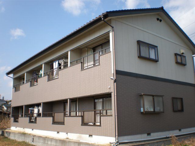クララハイツの外観画像