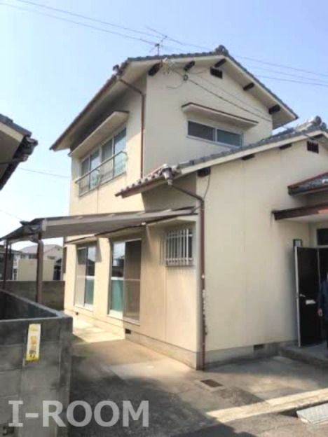 東野4丁目借家の外観画像