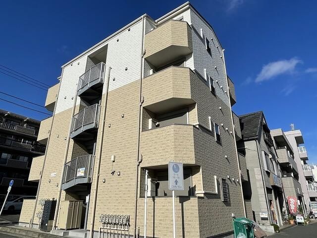 レジェンド根岸の外観画像