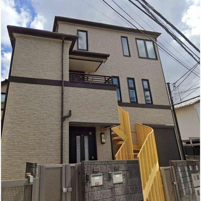 南荻窪1丁目2階3階部分の外観画像