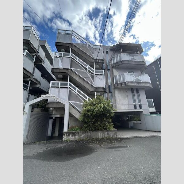 リアライズ阪急吹田Ⅰの外観画像