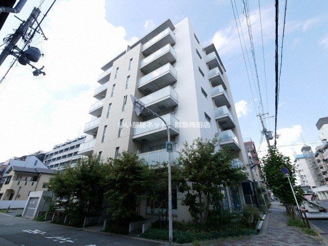 東三国フラッツの外観画像
