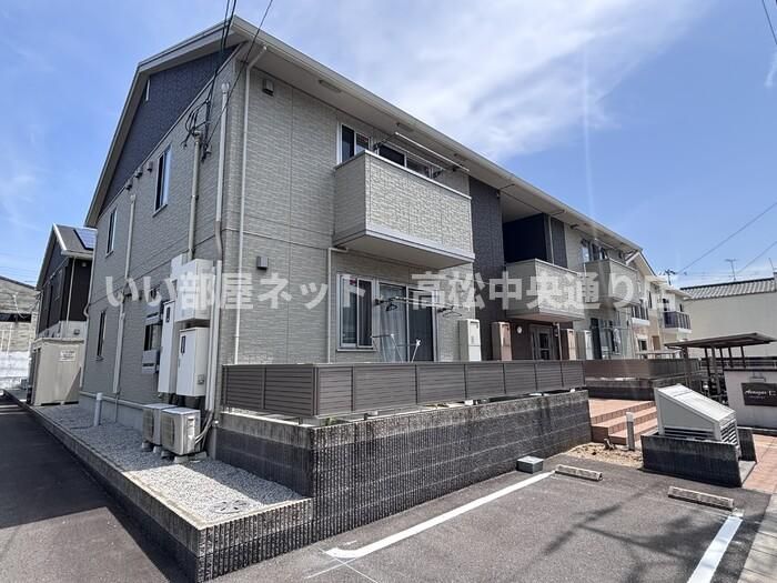 アヴァンサール 仁の外観画像