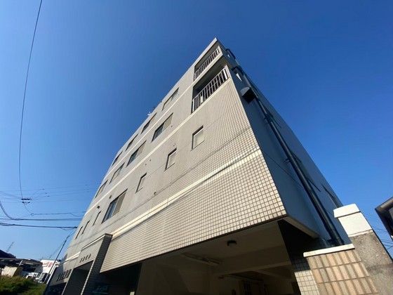 塚村ビルの外観画像