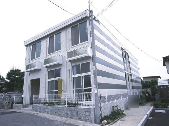 レオパレスエスポワールの外観画像