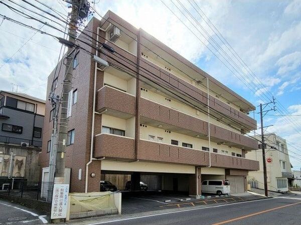 SKY WAY 2001の外観画像