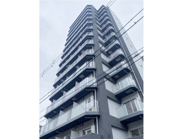 ジェノヴィア三郷駅前の外観画像