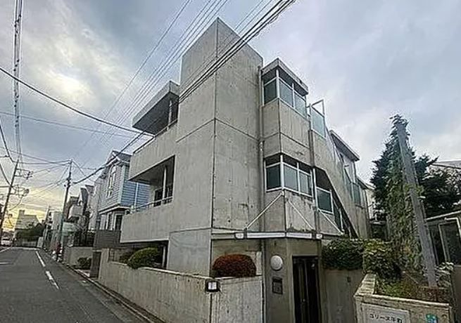 コリーヌ平町 参番館の外観画像
