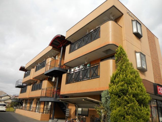 Palazzo UNOの外観画像