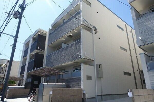 クリエオーレ庄内栄町Ⅱの外観画像