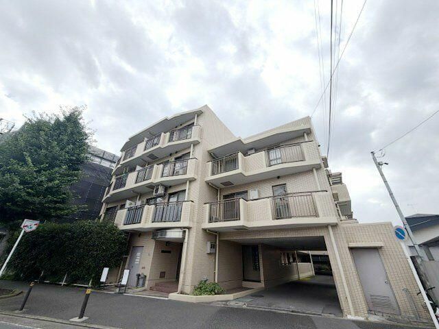 マンション峰岸の外観画像