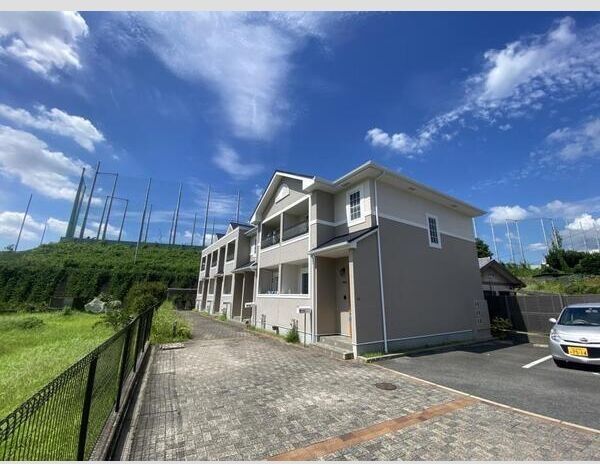 ヒルトップ千里山田の外観画像