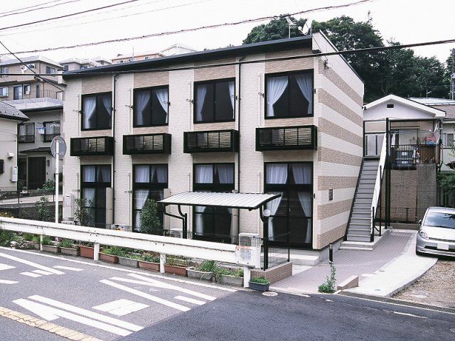 レオパレス保土ヶ谷坂本町の外観画像