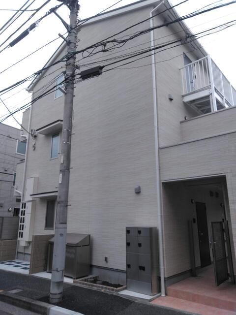 アズール中央の外観画像