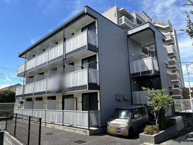 レオパレスフルセイル北野の外観画像