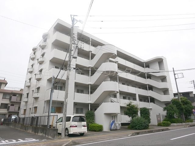 ソルティ ブラン鶴瀬の外観画像