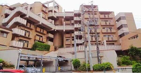 ライオンズマンション八事石坂の外観画像