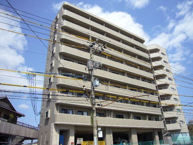 パークヒルズ天神川の外観画像