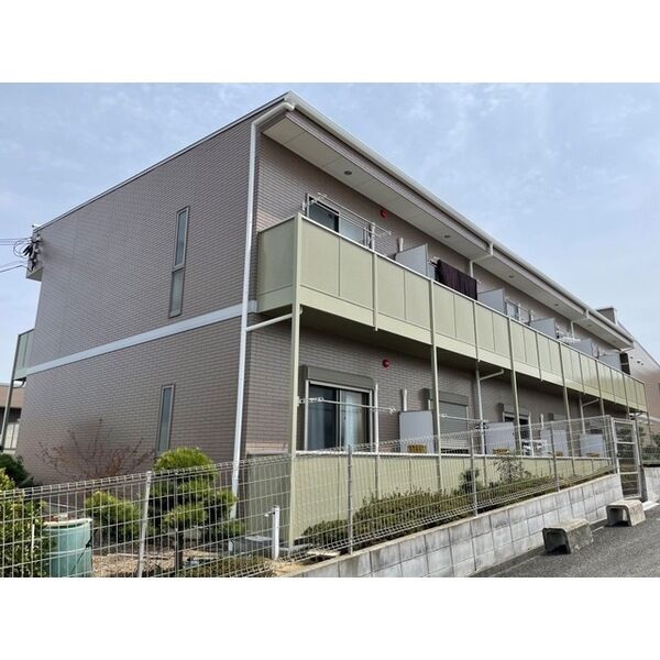 アンプルール クラージュコリーヌシャンⅡの外観画像