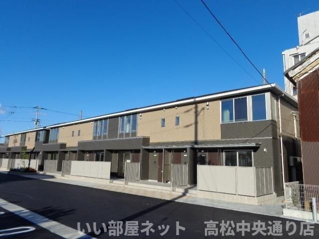 グランリヴィエールⅢの外観画像