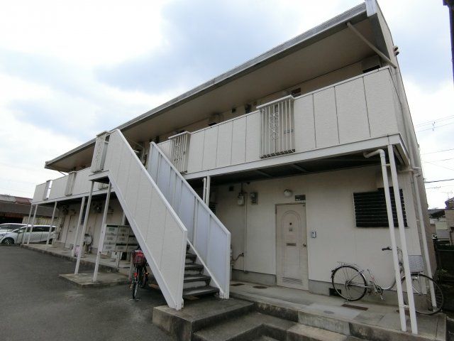 フアミール1号棟の外観画像