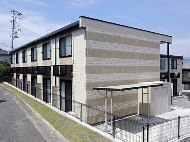レオパレスCOME TRUEの外観画像