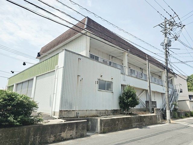 片岡アパートの外観画像