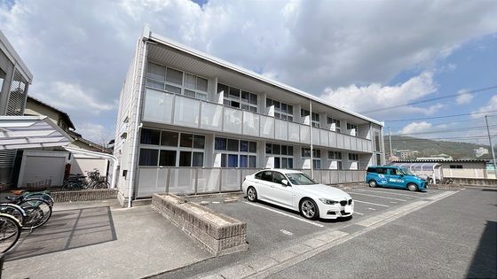 レオパレスグランドゥールⅡの外観画像