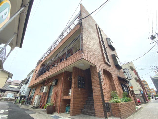 岡部ビルの外観画像