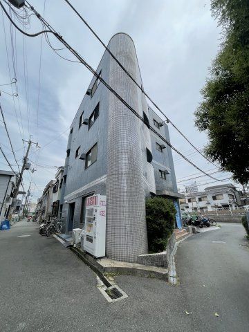 コスモ八坂ハイツの外観画像