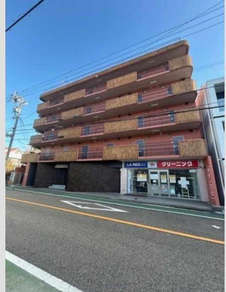 クリエール本山の外観画像
