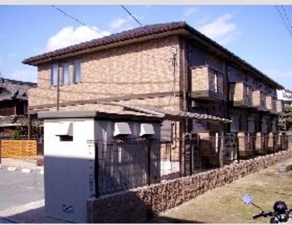 アゼリアの外観画像