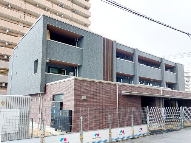 ルポ マノワールの外観画像