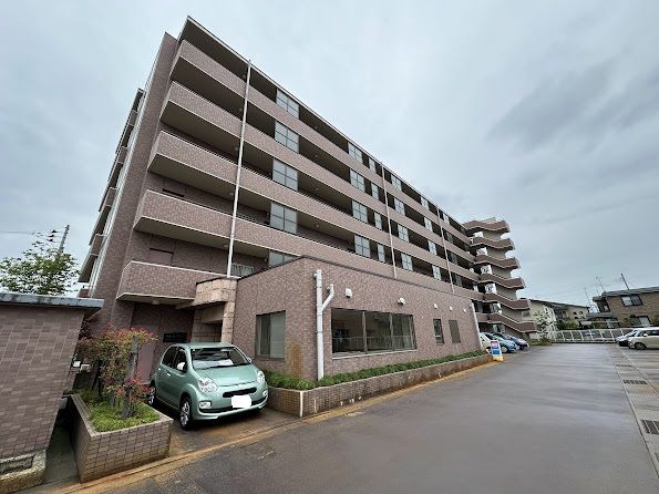 テイスティーリッツ長岡川崎の外観画像