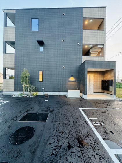 ラスヴェール西条の外観画像