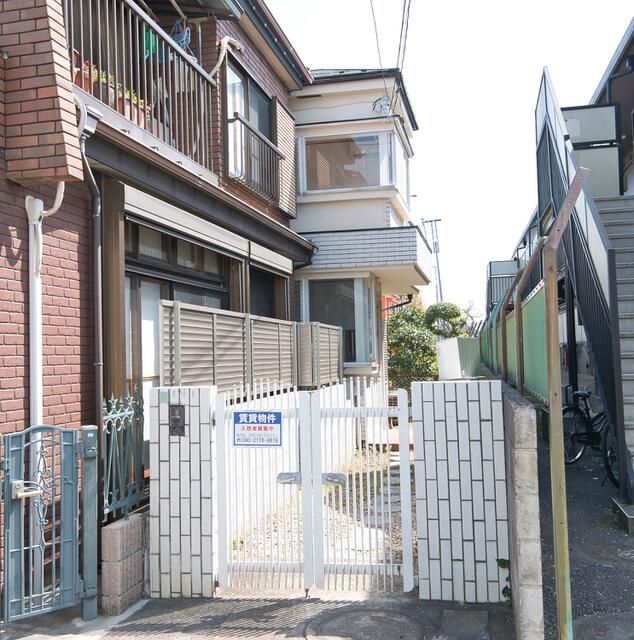 芝久保町3丁目貸家の外観画像