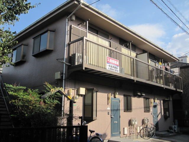 クレーンハイムの外観画像