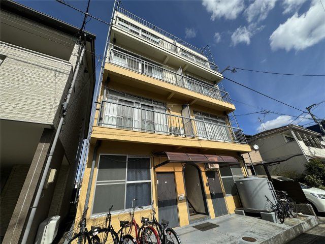 マンションナインの外観画像