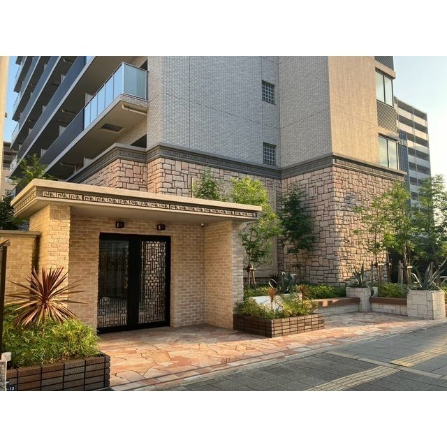 プレジオ荒本新町の外観画像