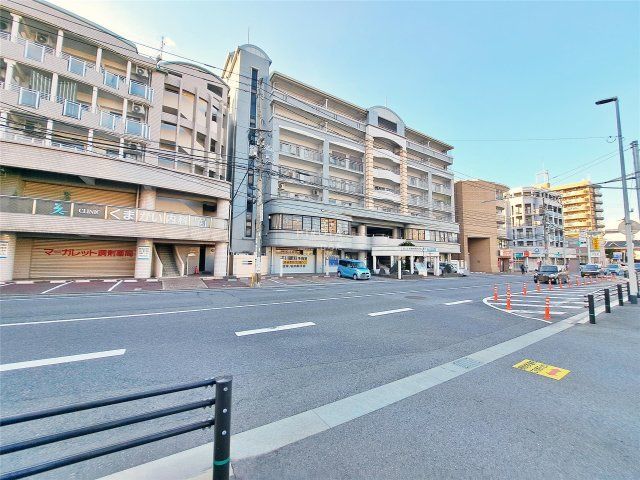 ウイングビルの外観画像