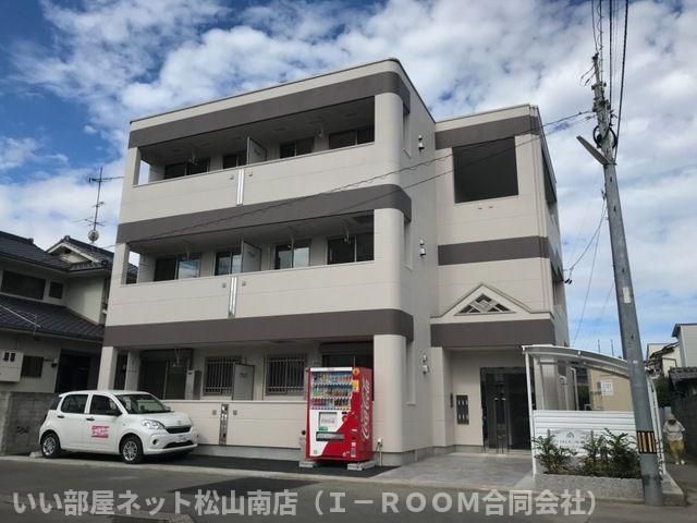 エミネンス・フルールの外観画像